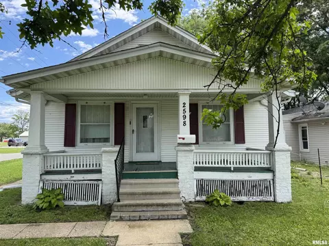 2598 N Church St, Decatur, IL 62526