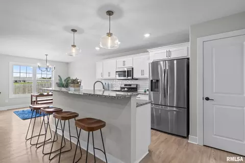 Kitchen - 3704 Westgate Dr, Springfield, IL 62711 photo 1 of 3