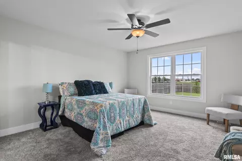 Bedroom - 3704 Westgate Dr, Springfield, IL 62711 photo 1 of 11