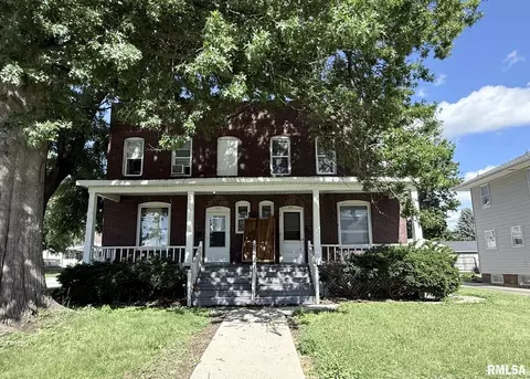 591-595 Clark St, Galesburg, IL 61401