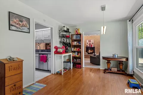 Other - 1704 W Jackson St, Springfield, IL 62704 photo 4 of 17
