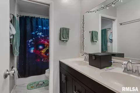 Bath - 1704 W Jackson St, Springfield, IL 62704 photo 1 of 2
