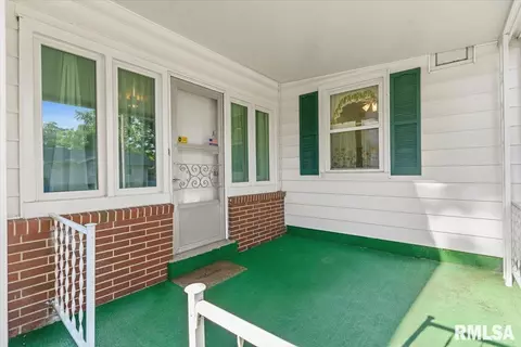 Exterior - 1939 Dial Ct, Springfield, IL 62704 photo 1 of 2