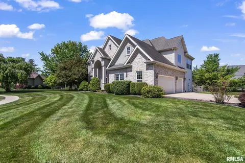 Exterior - 4809 Bears Paw Ct, Springfield, IL 62711 photo 3 of 8