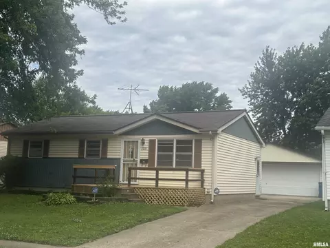 2325 Sutherland Rd, Springfield, IL 62702 photo 2