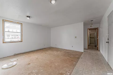 Living - 208 S Washington St, Mount Pulaski, IL 62548 photo 2 of 2