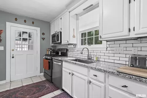 Other - 913 Williams Blvd, Springfield, IL 62704 photo 5 of 13