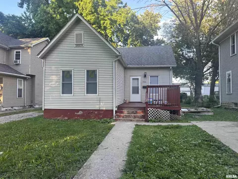 1514 S 8th St, Springfield, IL 62703