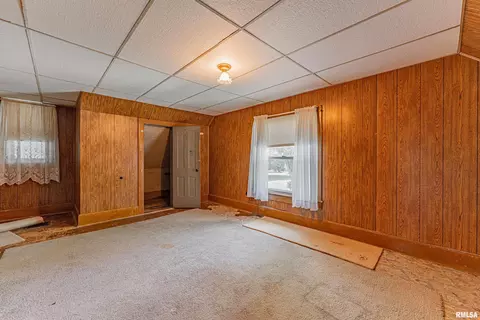 Bedroom - 710 S Cedar St, Delavan, IL 61734 photo 9 of 10