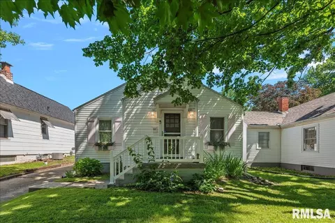 523 Wood Ave, Springfield, IL 62702