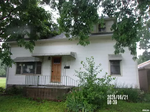 116 N Griffin St, Macomb, IL 61455