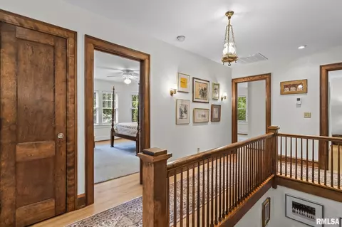 Entry Way - 1340 Wiggins Ave, Springfield, IL 62704 photo 4 of 4