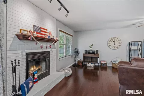 Other - 8101 Tack Ln, Springfield, IL 62712 photo 2 of 8
