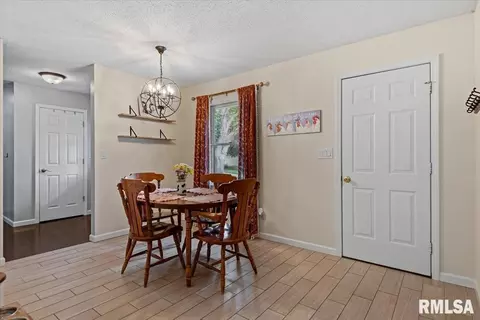 Other - 8101 Tack Ln, Springfield, IL 62712 photo 6 of 8