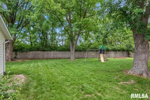 Exterior - 8101 Tack Ln, Springfield, IL 62712 photo 2 of 7