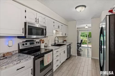 Other - 8101 Tack Ln, Springfield, IL 62712 photo 5 of 8