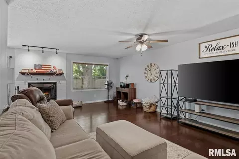 Other - 8101 Tack Ln, Springfield, IL 62712 photo 3 of 8