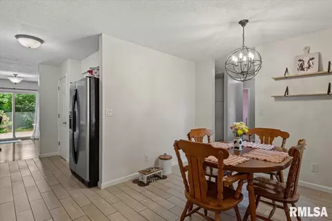 Other - 8101 Tack Ln, Springfield, IL 62712 photo 7 of 8