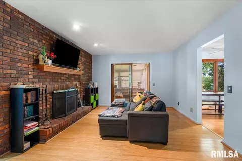 Other - 3137 Temple Dr, Springfield, IL 62704 photo 2 of 16