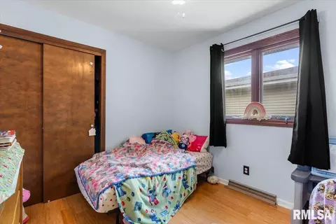 Bedroom - 3137 Temple Dr, Springfield, IL 62704 photo 3 of 6