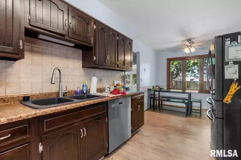 Kitchen - 3137 Temple Dr, Springfield, IL 62704 photo 1 of 2