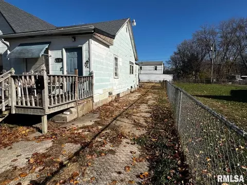 1838 S 19th St, Springfield, IL 62703 photo 10