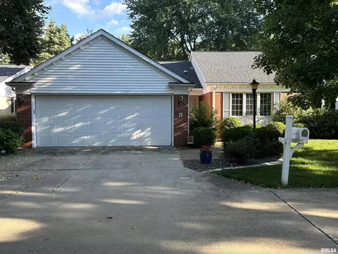 8 Turnberry Pl, Springfield, IL 62704