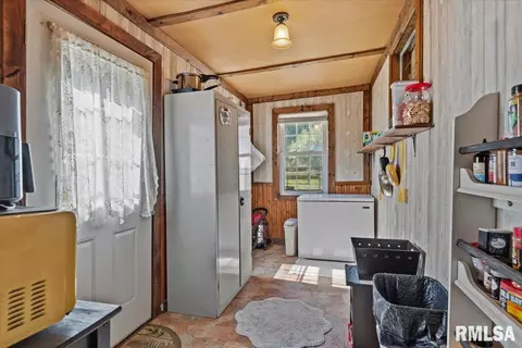 Other - 404 N Ewing St, Tallula, IL 62688 photo 4 of 10