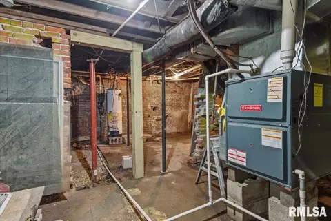 Other - 404 N Ewing St, Tallula, IL 62688 photo 8 of 10