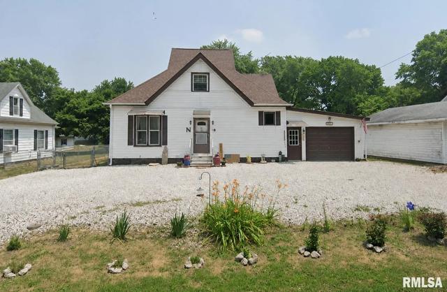 404 N Ewing St, Tallula, IL 62688