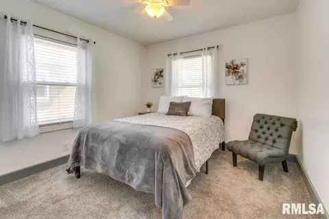 Bedroom - 2417 S 6th St, Springfield, IL 62703 photo 6 of 6