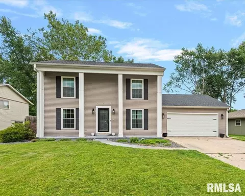 639 Deerfield Rd, Chatham, IL 62629