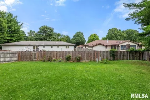 Exterior - 2525 Lindbergh Blvd, Springfield, IL 62704 photo 8 of 8