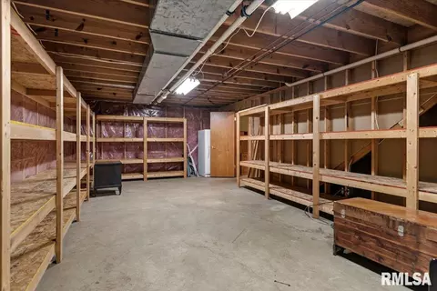 Other - 2525 Lindbergh Blvd, Springfield, IL 62704 photo 8 of 10