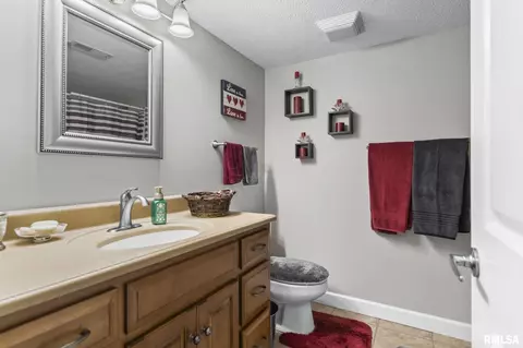 2809 Covered Wagon Trl, Springfield, IL 62711 photo 46