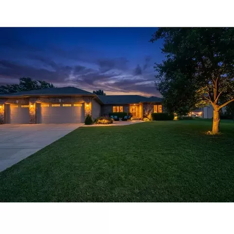 2809 Covered Wagon Trl, Springfield, IL 62711