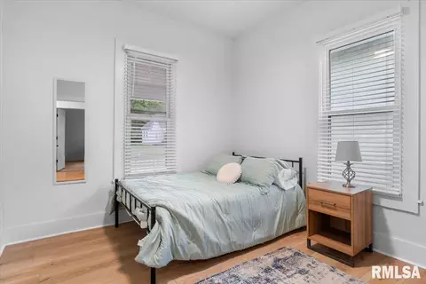 Bedroom - 1123 N Rutledge St, Springfield, IL 62702 photo 1 of 6