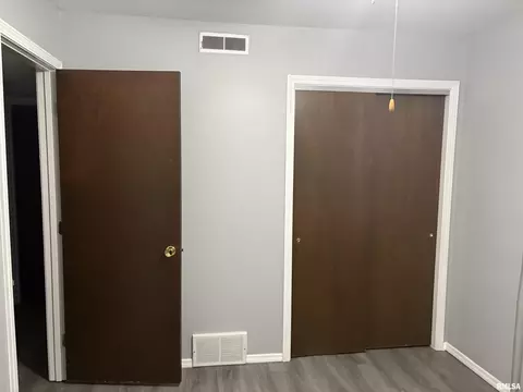 Bedroom - 1901 Jeanette Ln, Springfield, IL 62702 photo 7 of 7