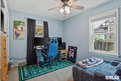 Other - 2309 S Pasfield St, Springfield, IL 62704 photo 3 of 7