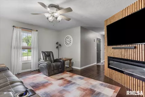Other - 3712 Kerry Blvd, Springfield, IL 62712 photo 2 of 12