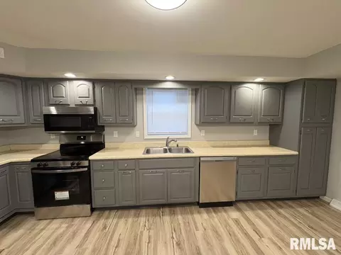 2117 N 17th St, Springfield, IL 62702 photo 6