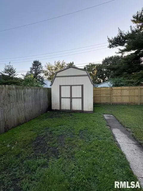 2117 N 17th St, Springfield, IL 62702 photo 25