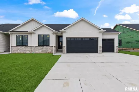 4620 Tess Dr, Springfield, IL 62711