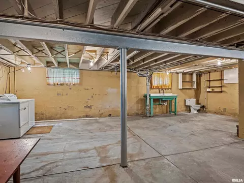 Other - 609 Wood Ave, Springfield, IL 62702 photo 3 of 6