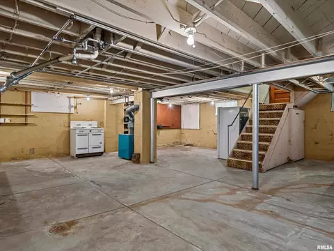 Other - 609 Wood Ave, Springfield, IL 62702 photo 4 of 6