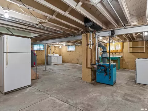 Other - 609 Wood Ave, Springfield, IL 62702 photo 6 of 6
