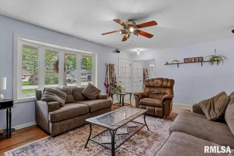 Other - 11 Lansing Dr, Springfield, IL 62703 photo 4 of 16