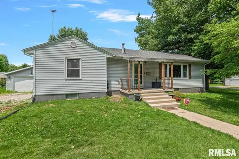 829 N Noble St, Virden, IL 62690