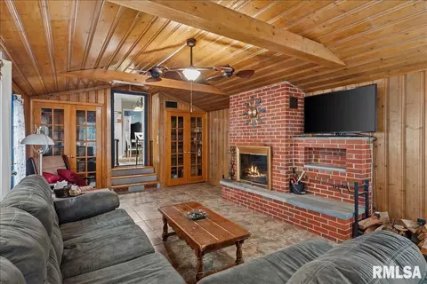 Other - 2428 S State St, Springfield, IL 62704 photo 8 of 9