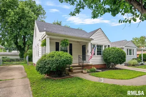 Exterior - 1713 Holmes Ave, Springfield, IL 62704 photo 2 of 7